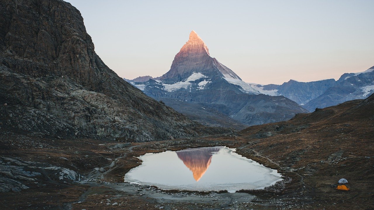 Visiter la Suisse, le pays de Roger Federer .